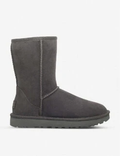 Ugg Classic Ii Short Sheepskin Boots