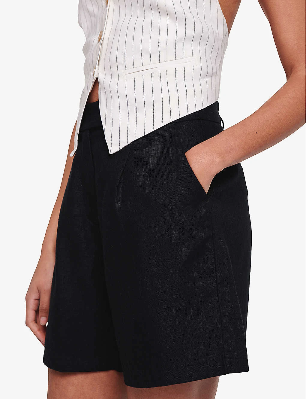 Fidel Tabbed Linen Shorts - Image 5